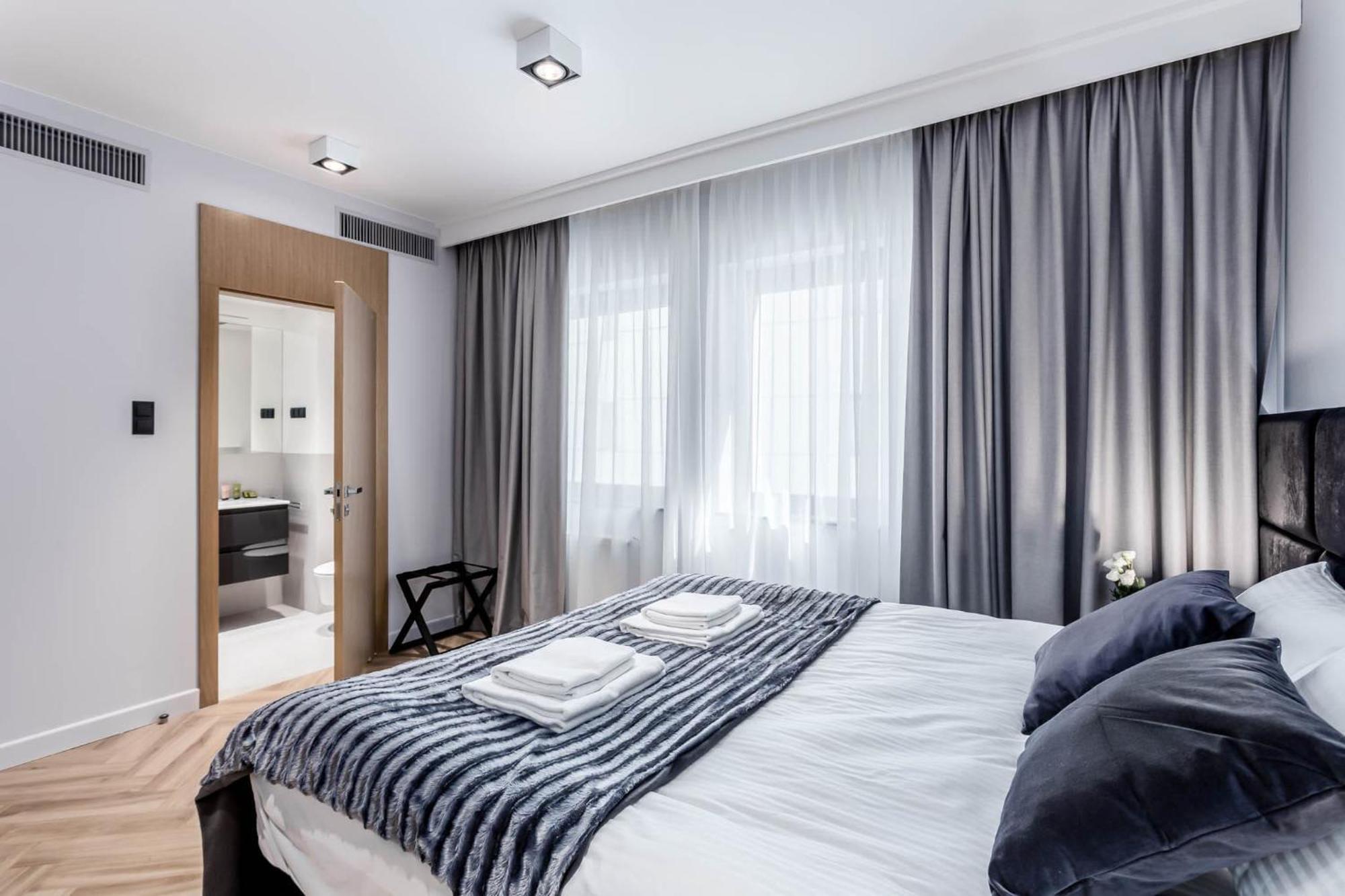 Deo Plaza - Apartamenty W Sercu Gdanska By Rent Like Home Exterior photo